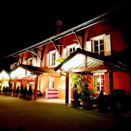 Auberge De Maison Rouge Vétraz-Monthoux Zewnętrze zdjęcie
