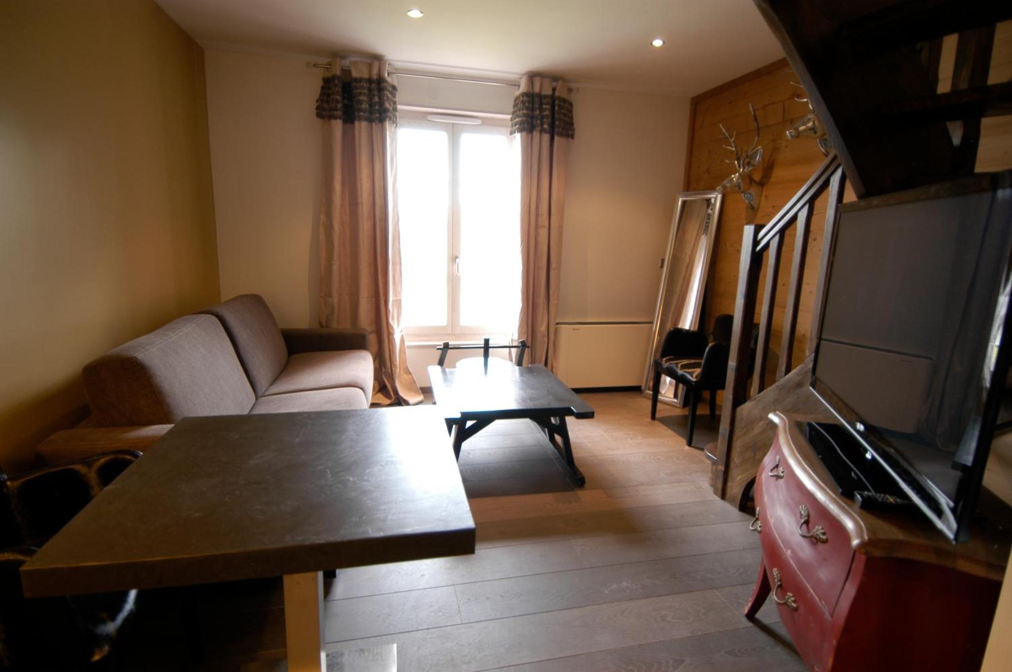 Auberge De Maison Rouge Vétraz-Monthoux Zewnętrze zdjęcie