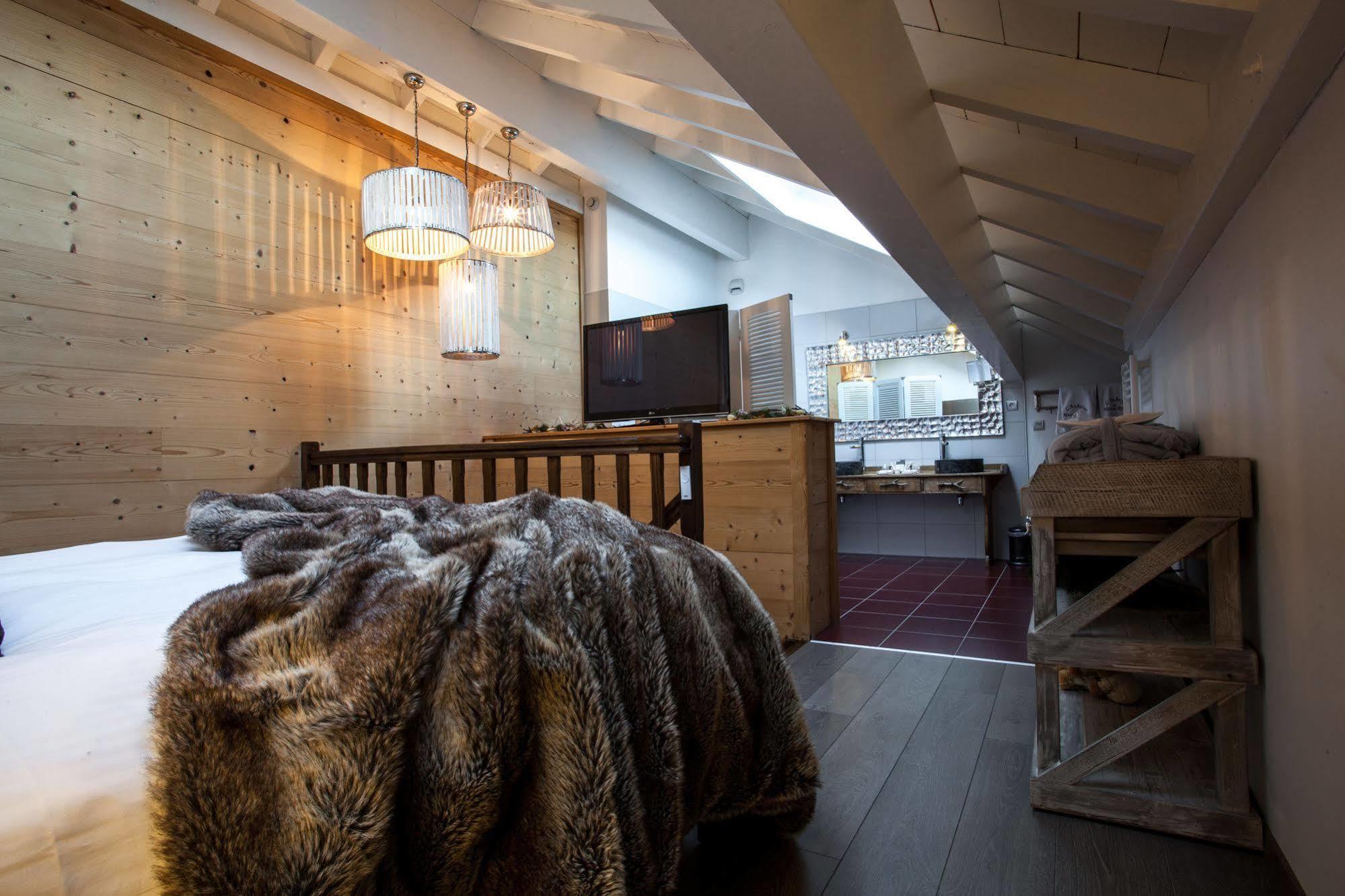 Auberge De Maison Rouge Vétraz-Monthoux Zewnętrze zdjęcie