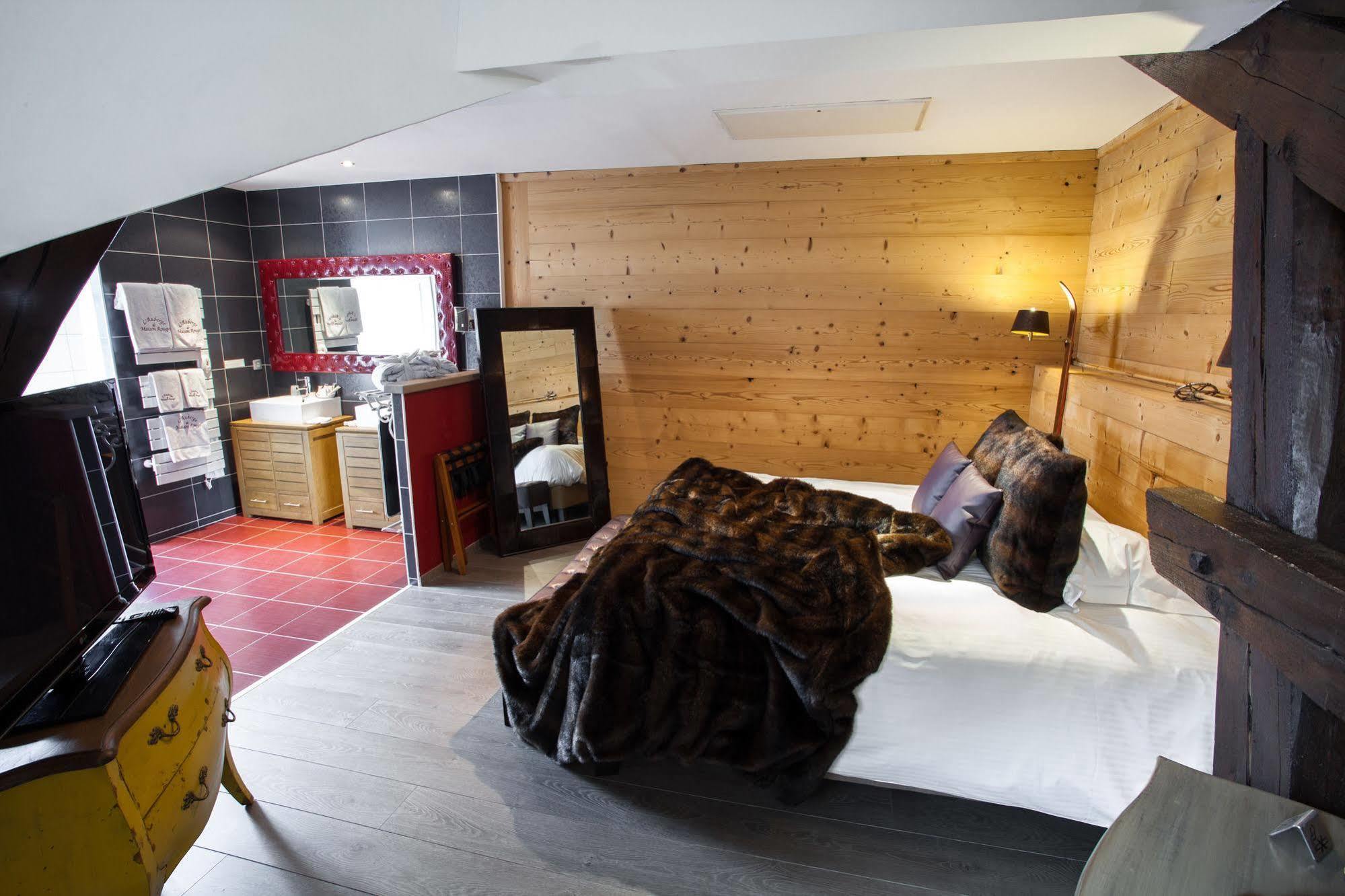 Auberge De Maison Rouge Vétraz-Monthoux Zewnętrze zdjęcie